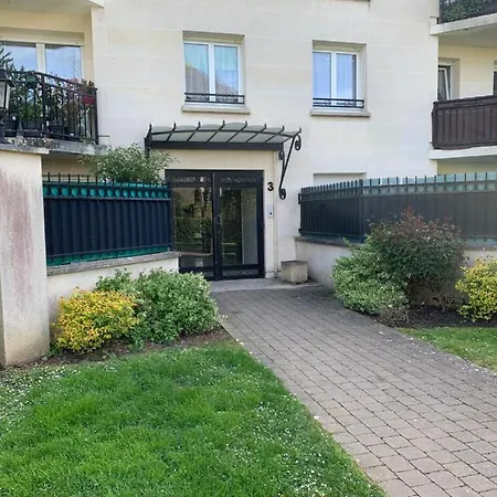 Luxury Disneyland Apartment